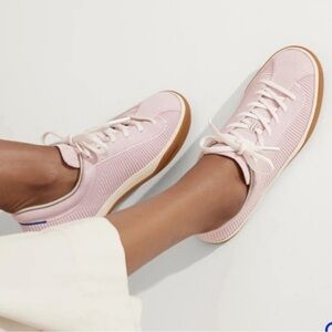 Rothy’s The Lace Up Sneakers Pink